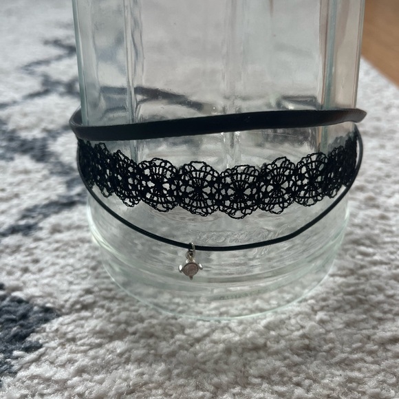 Choker Necklace Set - Picture 3 of 4